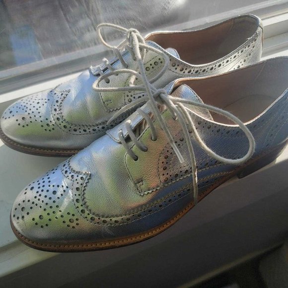 Silver Leather Lace-up Oxfords - Picture 2 of 5